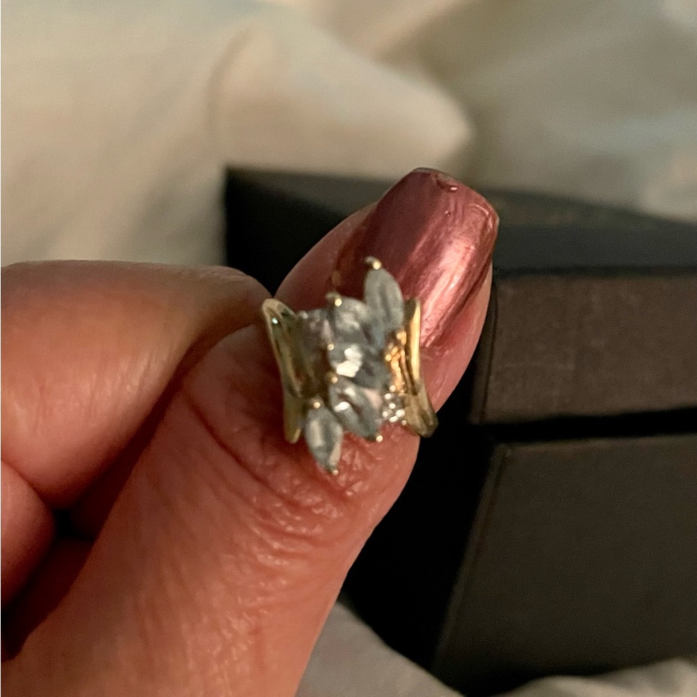 Birthstone Ring - Aquamarine - March 10k gold